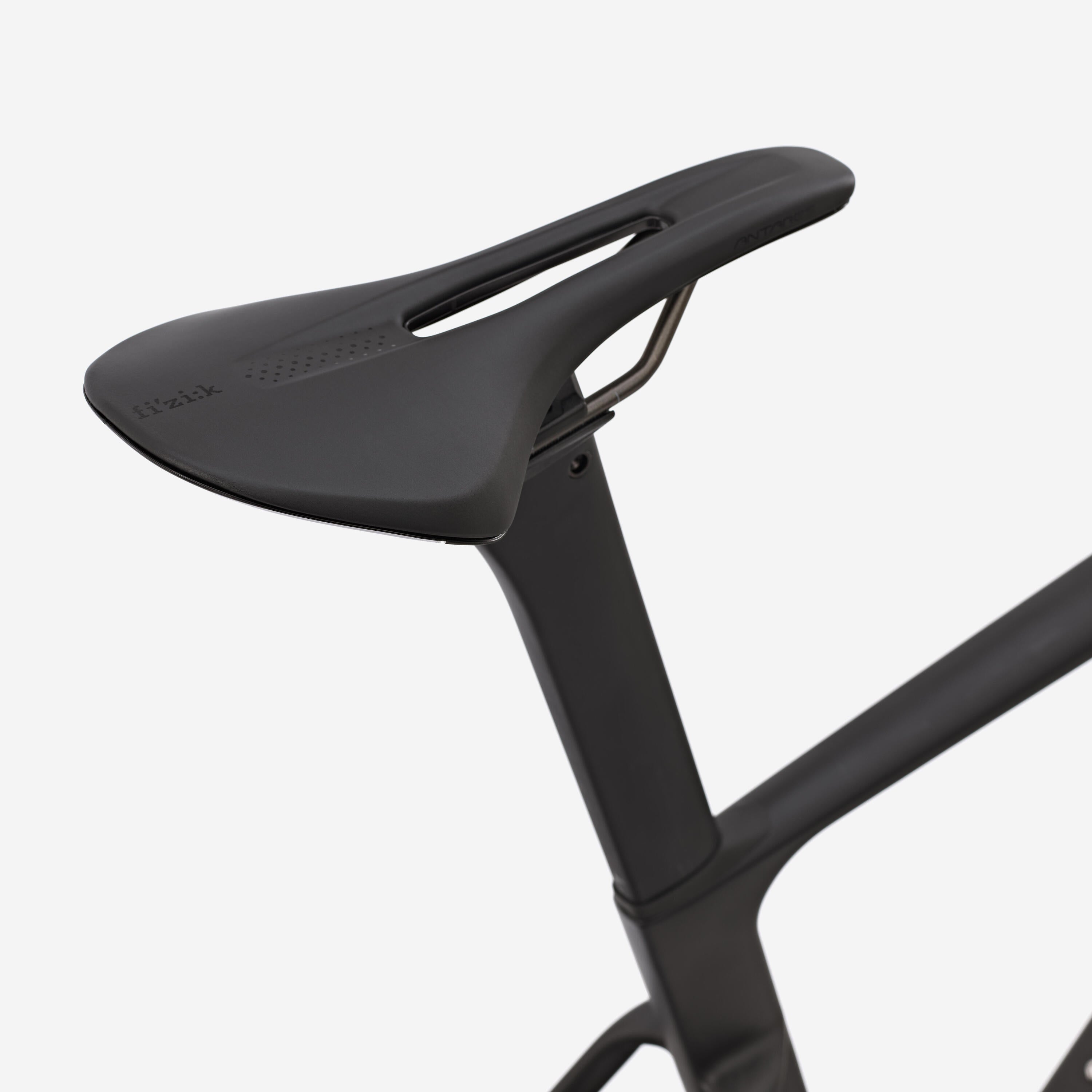 Van Rysel RCR-R Pro SRAM Force AXS E1